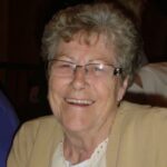 Beryl Barrett morreu aos 87 anos no dia de Natal depois de tropeçar em um buraco e quebrar o quadril