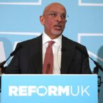 Nadhim Zahawi deserta para a reforma do Reino Unido: o ex-chanceler diz que o Reino Unido está 'bebendo no bar da última chance' enquanto se torna o conservador de mais alto escalão para se juntar ao partido de Nigel Farage