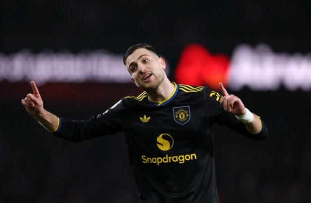 'Não vou bancar a vítima'... Estrela do Man Utd dá O Manchester United comemora o gol contra o Arsenal.