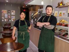 Nem mesmo o fogo conseguiu impedir este casal de East Bay de servir doces e salgados Nem mesmo o fogo conseguiu impedir este casal de East Bay de servir doces e salgados