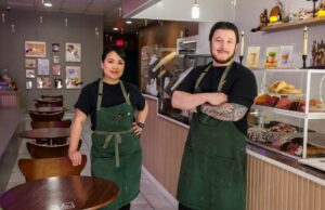 Nem mesmo o fogo conseguiu impedir este casal de East Bay de servir doces e salgados Nem mesmo o fogo conseguiu impedir este casal de East Bay de servir doces e salgados