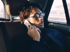 Netflix lançará séries documentais sobre o ‘Rei Paparazzi’ da Itália em meio a suas alegações bombásticas de ‘Big Brother’ que levaram à investigação de má conduta sexual Netflix lançará séries documentais sobre o 'Rei Paparazzi' da Itália em meio a suas alegações bombásticas de 'Big Brother' que levaram à investigação de má conduta sexual