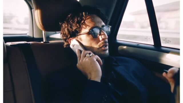 Netflix lançará séries documentais sobre o 'Rei Paparazzi' da Itália em meio a suas alegações bombásticas de 'Big Brother' que levaram à investigação de má conduta sexual
