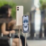 A teleconferência de resultados da AAPL em 31 de outubro incluirá as vendas antecipadas do iPhone 16 | Exibir modelos em uma Apple Store no dia do lançamento