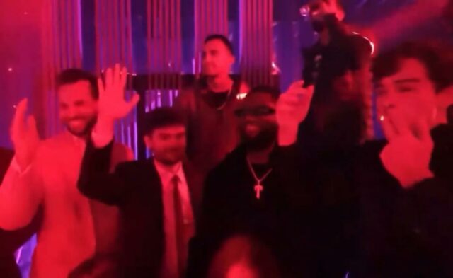 Nick Fuentes, Andrew Tate e outros influenciadores vis festejam 'Heil Hitler' de Ye
