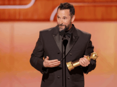 Noah Wyle agradece aos profissionais de saúde ao ganhar grande prêmio por ‘The Pitt’ no Globo de Ouro de 2026 Noah Wyle agradece aos profissionais de saúde ao ganhar grande prêmio por 'The Pitt' no Globo de Ouro de 2026