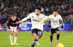 Nottingham Forest vence por 2 a 1 no West Ham para aumentar a pressão sobre o ex-técnico Nuno Nottingham Forest vence por 2 a 1 no West Ham para aumentar a pressão sobre o ex-técnico Nuno