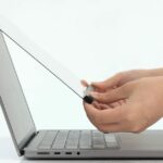 Novo acessório do MacBook adiciona suporte de toque ao seu monitor