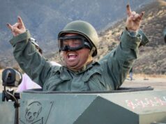 Novo filme ‘Jackass’ chegando aos cinemas em junho Novo filme 'Jackass' chegando aos cinemas em junho