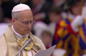 Novo retrato em mosaico do Papa Leão exibido na Basílica de Roma Yahoo news home