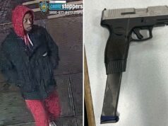 Número de armas apreendidas em metrôs aumenta à medida que policiais inundam o subsolo: NYPD Número de armas apreendidas em metrôs aumenta à medida que policiais inundam o subsolo: NYPD