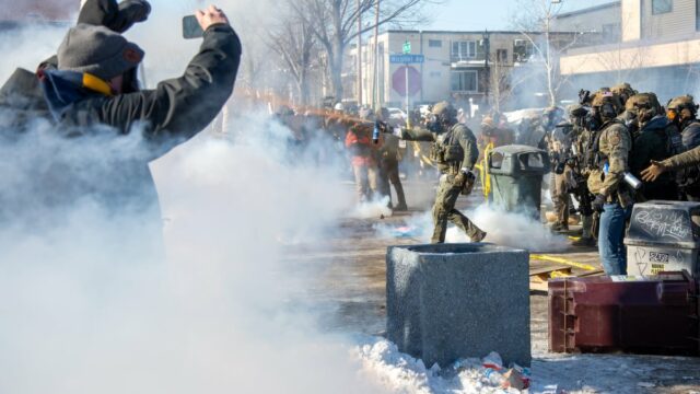 O FBI diz que está investigando o Signal. Os usuários O FBI diz que está investigando o Signal. Os usuários devem se preocupar?