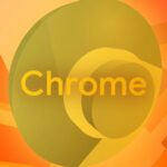 Logotipo do Google Chrome vestindo uma capa vermelha de super-herói, voando contra um céu azul com raios.