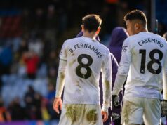 O Man Utd enfrenta uma decisão de Bruno Fernandes maior do que nunca em 2026, após o anúncio de saída antecipada de Casemiro Bruno Fernandes and Casemiro in tunnel