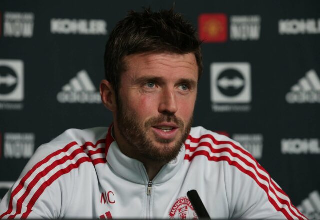 O Man Utd vem escolhendo a opção de Michael Carrick Michael Carrick e Ole Gunnar Solskjaer.