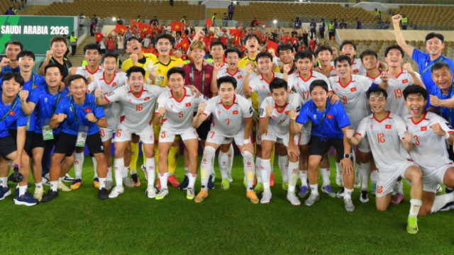 O Vietnã chega às semifinais da Copa Asiática Sub-23 de 2026, a doce história da seleção indonésia há 2 anos é apenas uma lembrança
