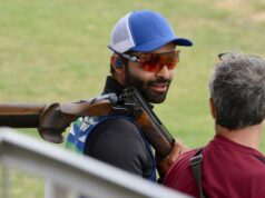 O atirador de tiro ao alvo indiano Angad Vir Singh Bajwa muda de nacionalidade para representar o Canadá O atirador de tiro ao alvo indiano Angad Vir Singh Bajwa muda de nacionalidade para representar o Canadá