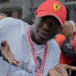 O criador Khaby Lame acaba de vender uma participação em sua marca por US$ 975 milhões