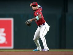 O destino comercial de Ketel Marte revelado por Diamondbacks após explorar ofertas Ketel Marte é retratada durante o jogo dos Diamondbacks em 20 de setembro contra os Phillies.