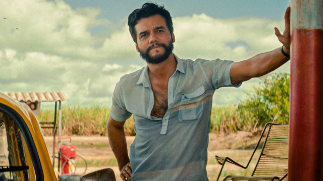 O diretor de ‘O Agente Secreto’, Kleber Mendonça Filho, elogia O diretor de ‘O Agente Secreto’, Kleber Mendonça Filho, elogia o indicado ao Oscar Wagner Moura: ‘Tudo se uniu por causa do ator principal que acredita na generosidade’