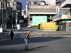 O ditador socialista Maduro se foi, mas os venezuelanos continuam cautelosos após anos de opressão O ditador socialista Maduro se foi, mas os venezuelanos continuam cautelosos após anos de opressão