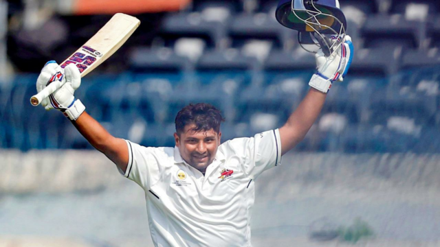 O épico 227 de Sarfaraz Khan coloca Mumbai no comando no Troféu Ranji
