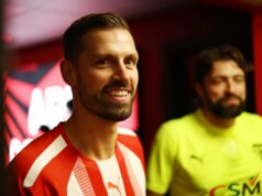 O ex-meio-campista do Man Utd, Morgan Schneiderlin, aceita cargo no ex-clube, 17 meses após se aposentar Gráfico Carrick