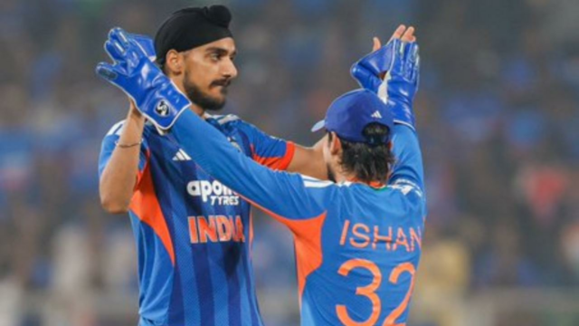 O lance de cinco postigos de Arshdeep Singh ajuda a equipe da Índia a derrotar a Nova Zelândia
