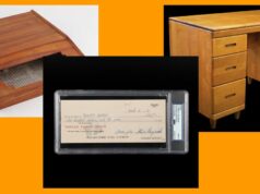 Leilão de memorabilia de Steve Jobs vê o primeiro cheque da Apple vendido por US$ 2,4 milhões (U) O leilão de memorabilia de Steve Jobs inclui sua mesa, gravatas-borboleta e muito mais | Colagem de fotos mostra caixa de madeira, cheque e mesa do Apple 1