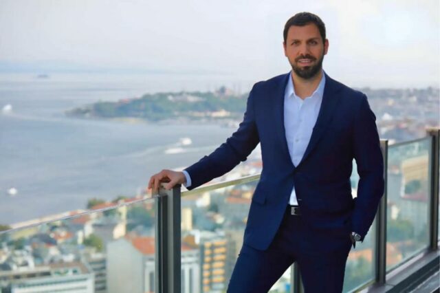 O magnata empresarial turco Baran Süzer eleva o nível do Moxy Miami Wynwood
