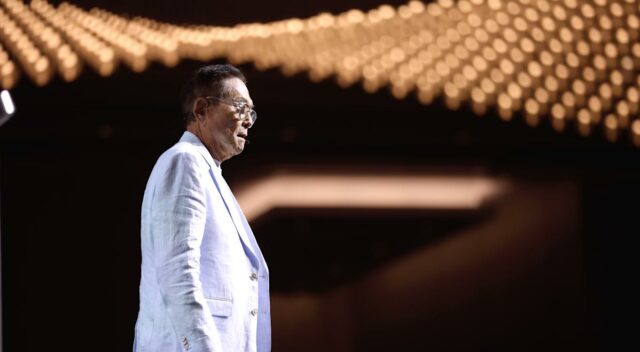 'O melhor momento para ficar rico está se aproximando': Robert Kiyosaki previu uma valorização de até 15.000% nesses 3 ativos. Ele estava certo?
