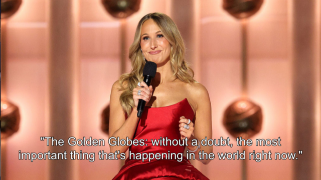 O monólogo de Nikki Glaser no Globo de Ouro critica brutalmente as celebridades e o governo
