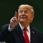 Donald Trump desistiu das suas ameaças de lançar uma invasão da Gronelândia após uma reação furiosa do Reino Unido e de outros aliados europeus