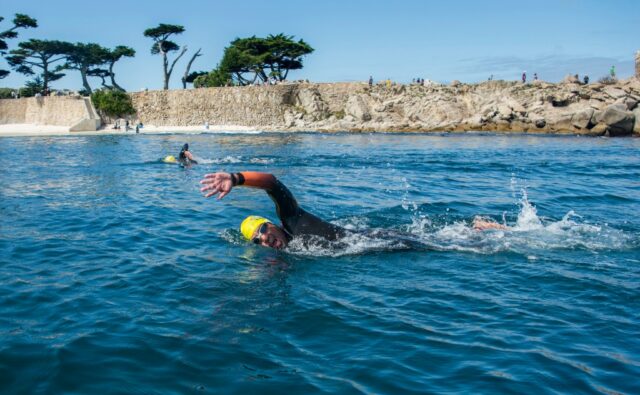 O nadador que desapareceu em Lovers Point usava um dissuasor Erica Fox, cofundadora do grupo de natação em águas abertas the...