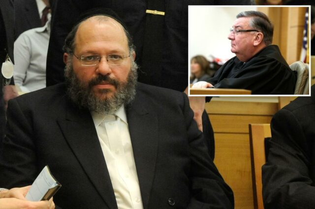 O notório pedófilo de Nova York quase sai em liberdade O notório pedófilo de Nova York quase sai em liberdade - até que 'esquece' os detalhes de seus crimes na audiência, enfurecendo a ADA