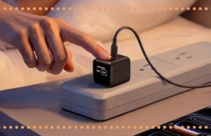 O novo carregador inteligente da Anker está com desconto de US $ 10 e algumas cores já estão esgotadas Imagem do módulo de produto pequeno