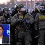 O prefeito de Minneapolis, Jacob Frey, afirma que a cidade foi 'invadida por nosso próprio governo federal'