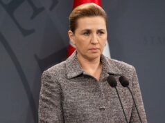 O primeiro-ministro da Dinamarca insiste que a soberania é inegociável enquanto Trump anuncia a ‘estrutura’ do acordo com a Groenlândia O primeiro-ministro da Dinamarca insiste que a soberania é inegociável enquanto Trump anuncia a 'estrutura' do acordo com a Groenlândia