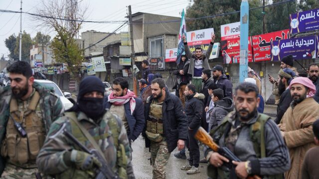 O principal senador do Partido Republicano diz que o cessar-fogo na Síria é bem-vindo, mas as ações devem corresponder às palavras
