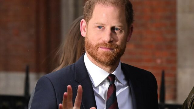 O príncipe Harry afirma que 'não tinha permissão para reclamar' da imprensa como um membro da realeza enquanto se posiciona no caso de privacidade do Daily Mail
