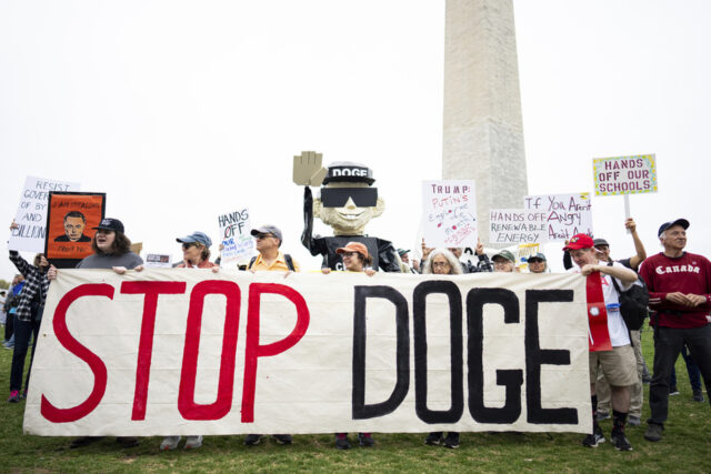 Desenho animado de Clay Bennett