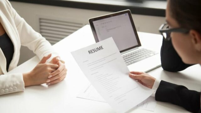 O recrutamento abre em grande escala mas os despedimentos continuam, eis o mapa do mercado de trabalho para 2026
