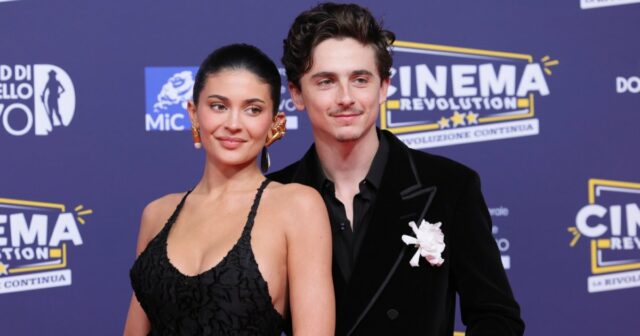 O relacionamento de 3 anos de Timothee Chalamet e Kylie O relacionamento de 3 anos de Timothee Chalamet e Kylie Jenner desde o início
