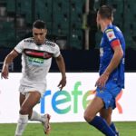 O vencedor da Chuteira de Ouro da ISL, Ajaraie, deixa o NorthEast United e se junta ao Persija Jakarta por empréstimo para o resto da temporada 2025-26