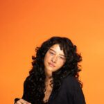 Odessa A'zion abandona o papel da latina 'Deep Cuts' após reação negativa