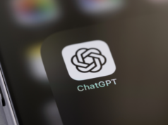 OpenAI está matando ChatGPT-4o (de novo) OpenAI está matando ChatGPT-4o (de novo)