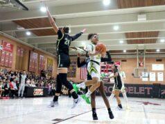 Os 50 pontos de Kaleena Smith afundam Mitty em 2OT enquanto o número 1 nacional de Ontário Christian vence o terceiro lugar no SoCal Os 50 pontos de Kaleena Smith afundam Mitty em 2OT enquanto o número 1 nacional de Ontário Christian vence o terceiro lugar no SoCal