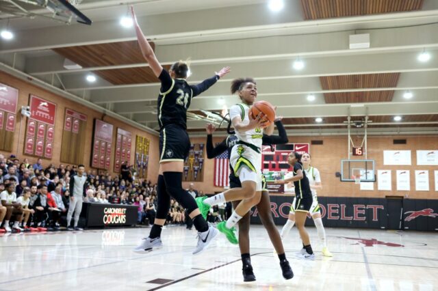Os 50 pontos de Kaleena Smith afundam Mitty em 2OT enquanto o número 1 nacional de Ontário Christian vence o terceiro lugar no SoCal
