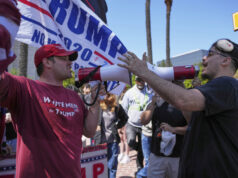 Os americanos oprimidos temem 2026. Os democratas podem trazer esperança? Desenho animado de Mike Luckovich