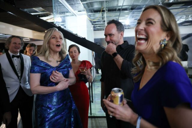 Os democratas dobram um manual que SABEM que os eleitores odeiam antes do meio do mandato
